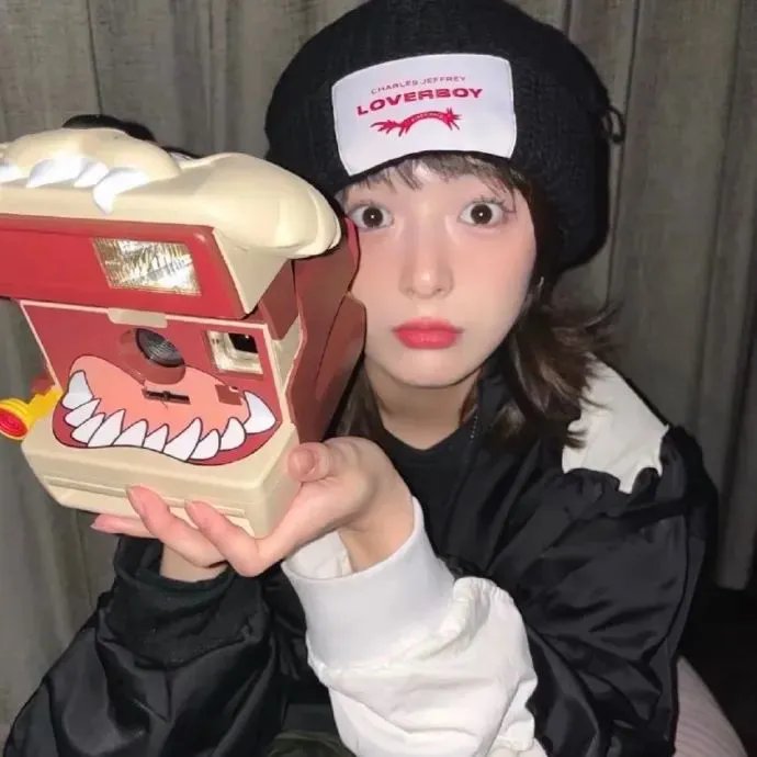 横囧青春封面
