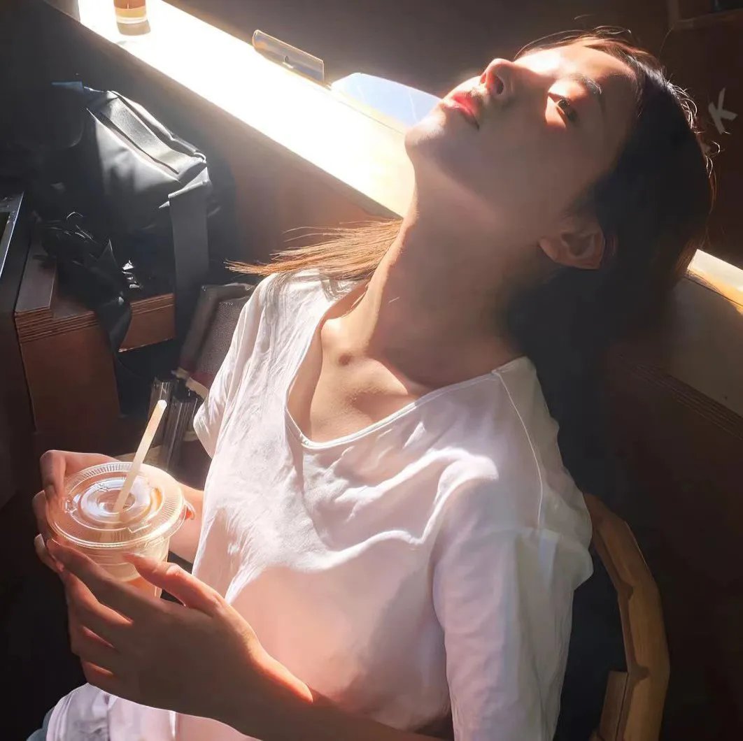 暂时停止呼吸封面
